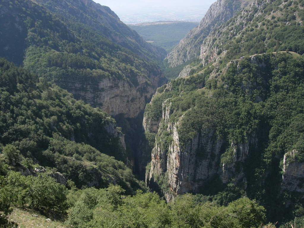 Gorges de Celano Aielli - Ovindoli | Secret World Trip Planner
