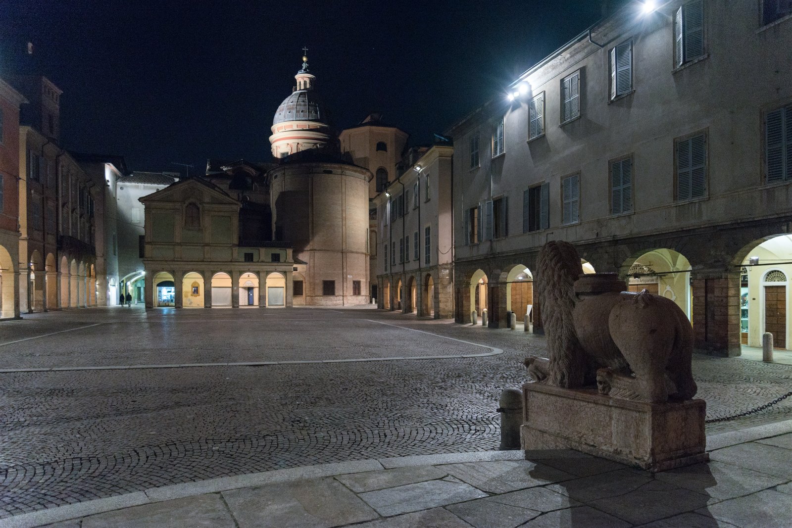 Piazza San Prospero - Reggio Emilia | Secret World Trip Planner