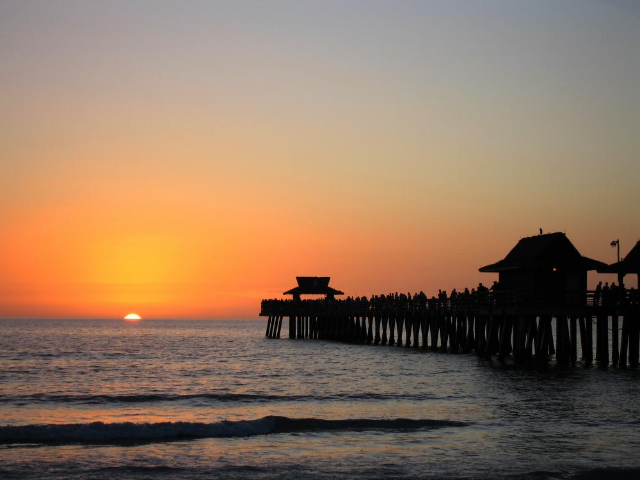Neapel Pier - Naples | Secret World Trip Planner