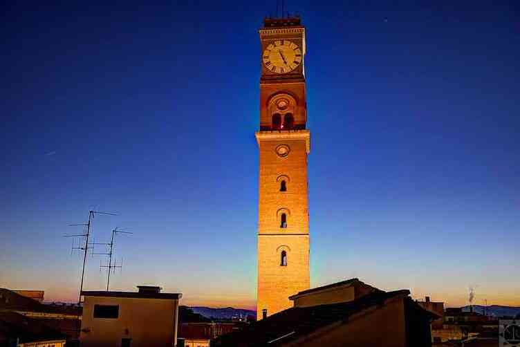 Forlì Polgári tornya - Forlì | Secret World Trip Planner