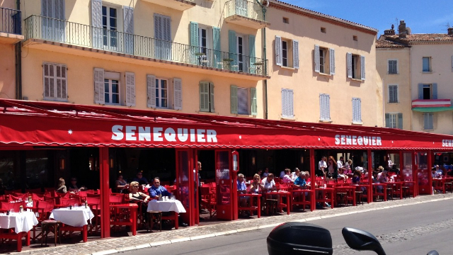 il Sénéquier e Brigitte Bardot - Saint-Tropez | Secret World Trip Planner