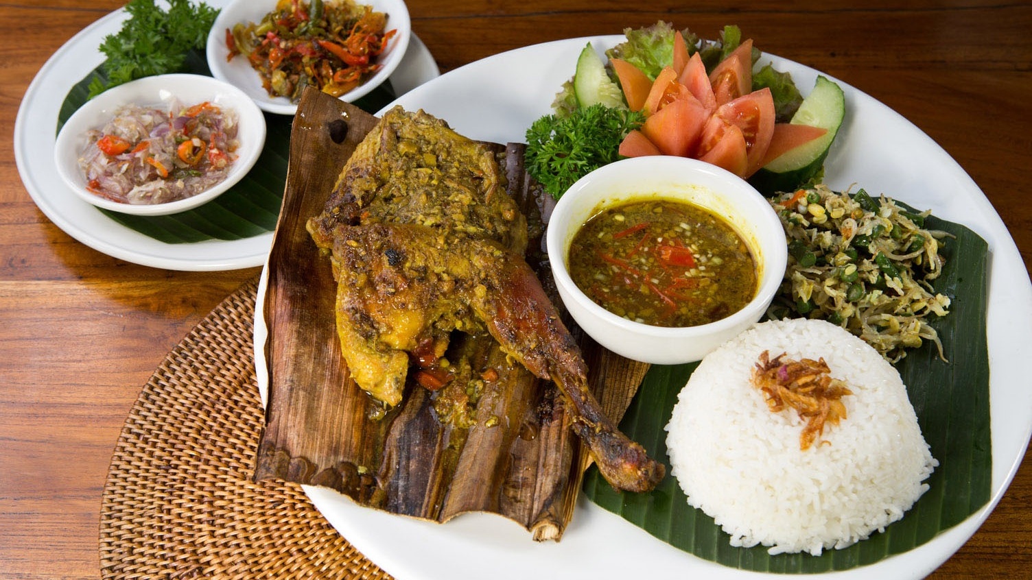 Bali | Betutu est un plat emblématique de la cuisine balinaise — Bali