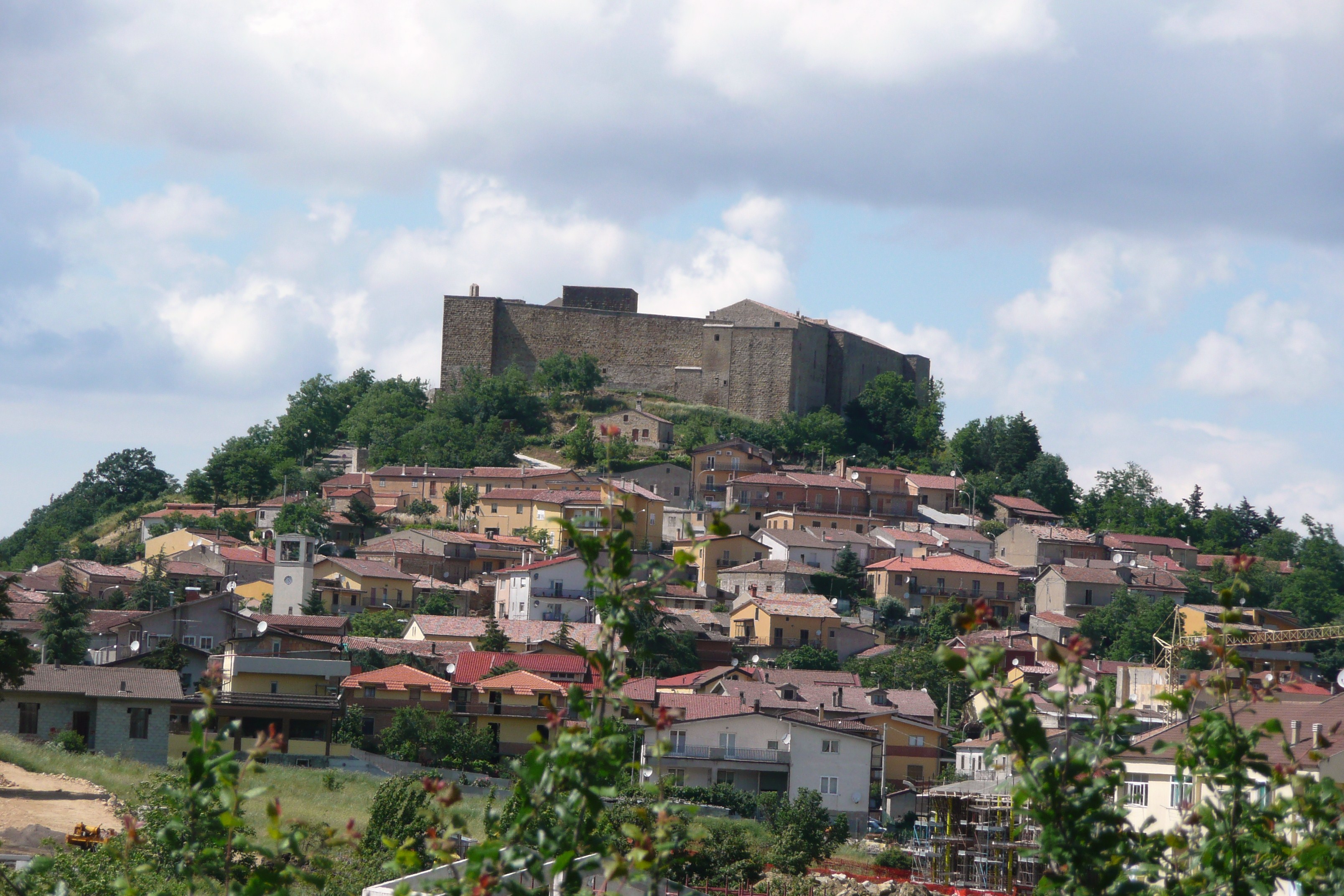Federico Castelo de Lagopesole - Lagopesole | Secret World Trip Planner