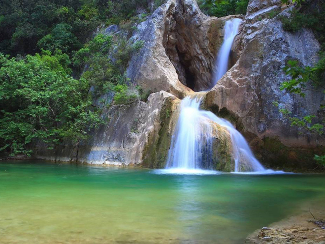 Valtas Wasserfall - Valta | Secret World Trip Planner