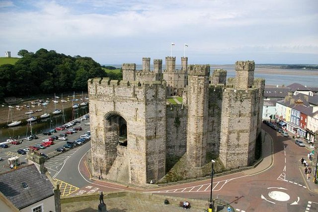 Caernarfon Castle:a stunning medieval fort in Wales - Castle Ditch | Secret World Trip Planner