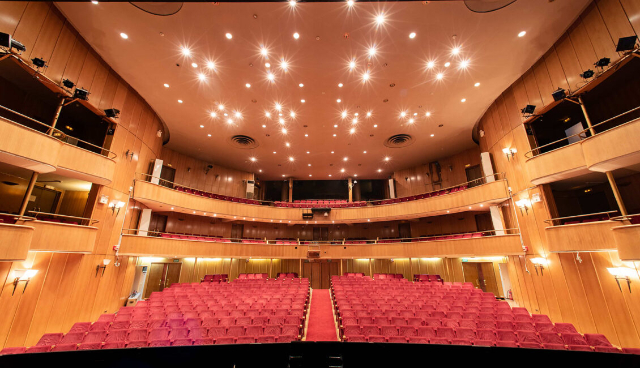 Städtisches Musiktheater Olympia Maria Callas - Athina | Secret World Trip Planner