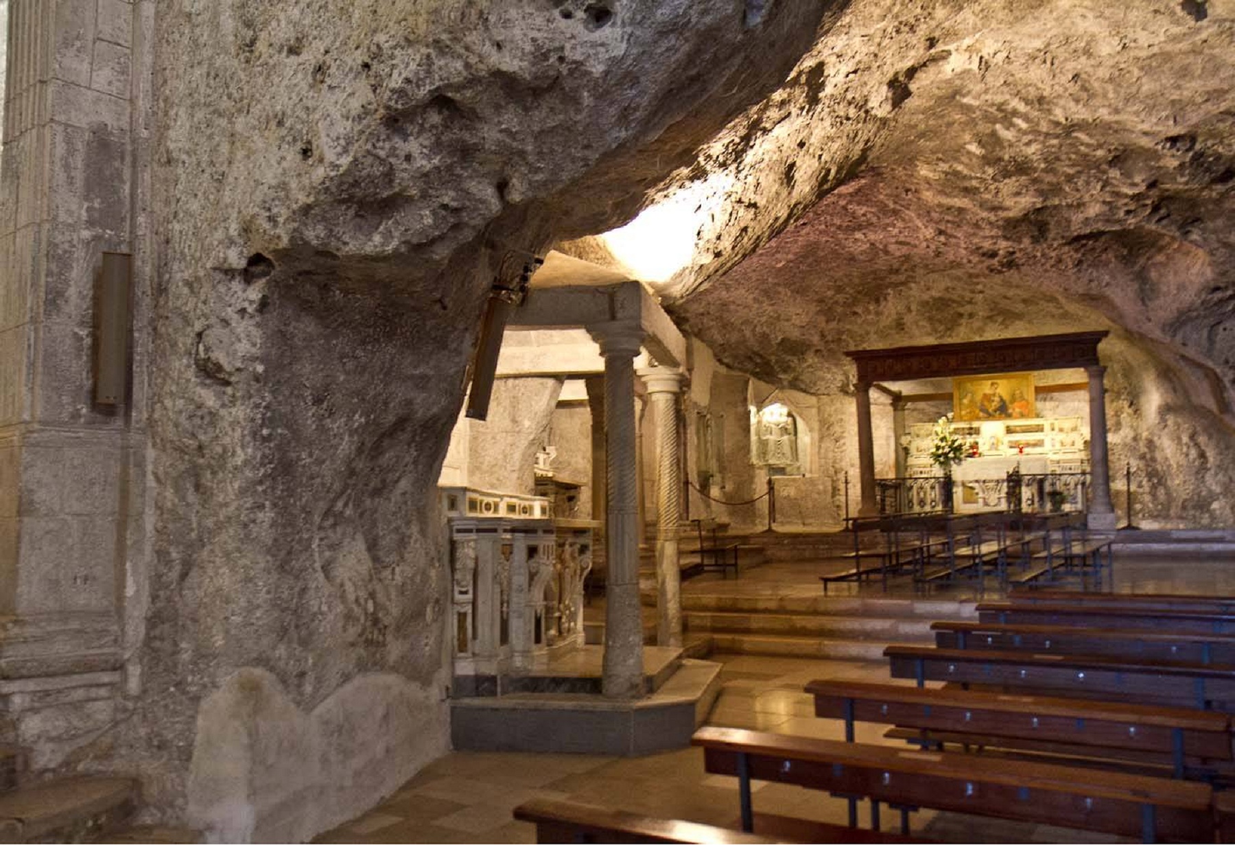 Le Sanctuaire de St Michel Archange - Monte Sant'Angelo | Secret World Trip Planner