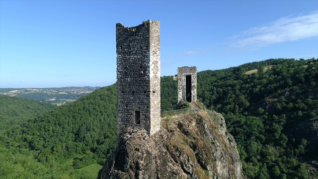 Die Ruinen von Peyrusse-le-Roc - Peyrusse-le-Roc | Secret World Trip Planner