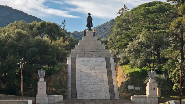 Grotte Bonaparte et place d'Austerlitz - Ajaccio | Secret World Trip Planner