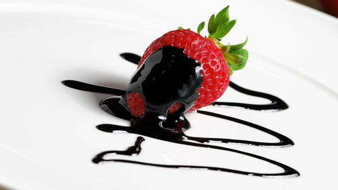 Traditioneller Balsamico-Essig aus Modena und R. Emilia g.U. - Modena | Secret World Trip Planner