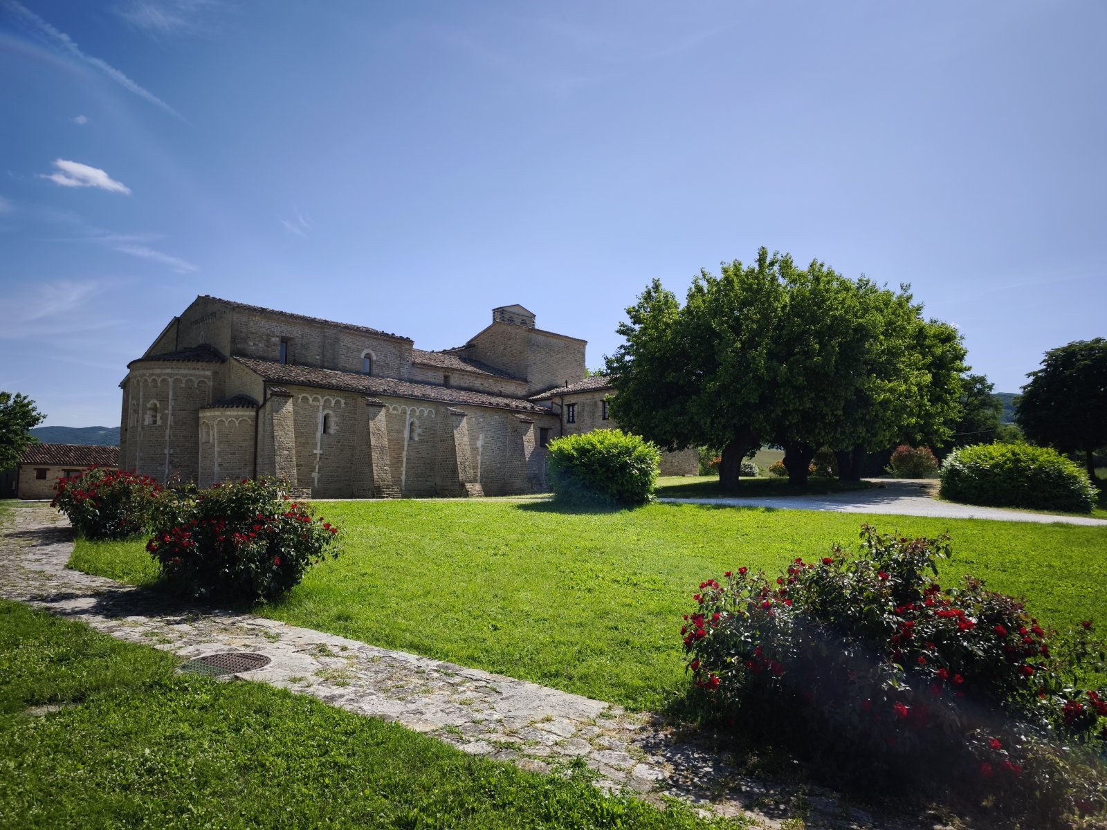Abacia E Sant'urbanos - Apiro | Secret World Trip Planner