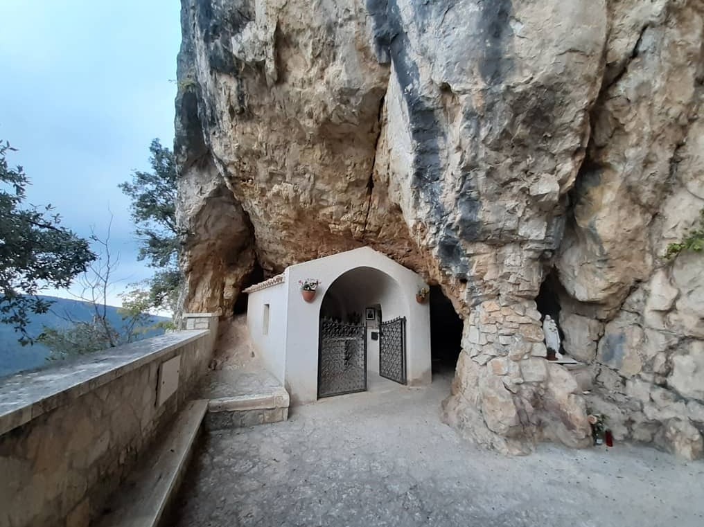 Ermida de Santa Sperandia - 62027 | Secret World Trip Planner