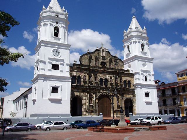 Metropolitan-Kathedrale — Panama