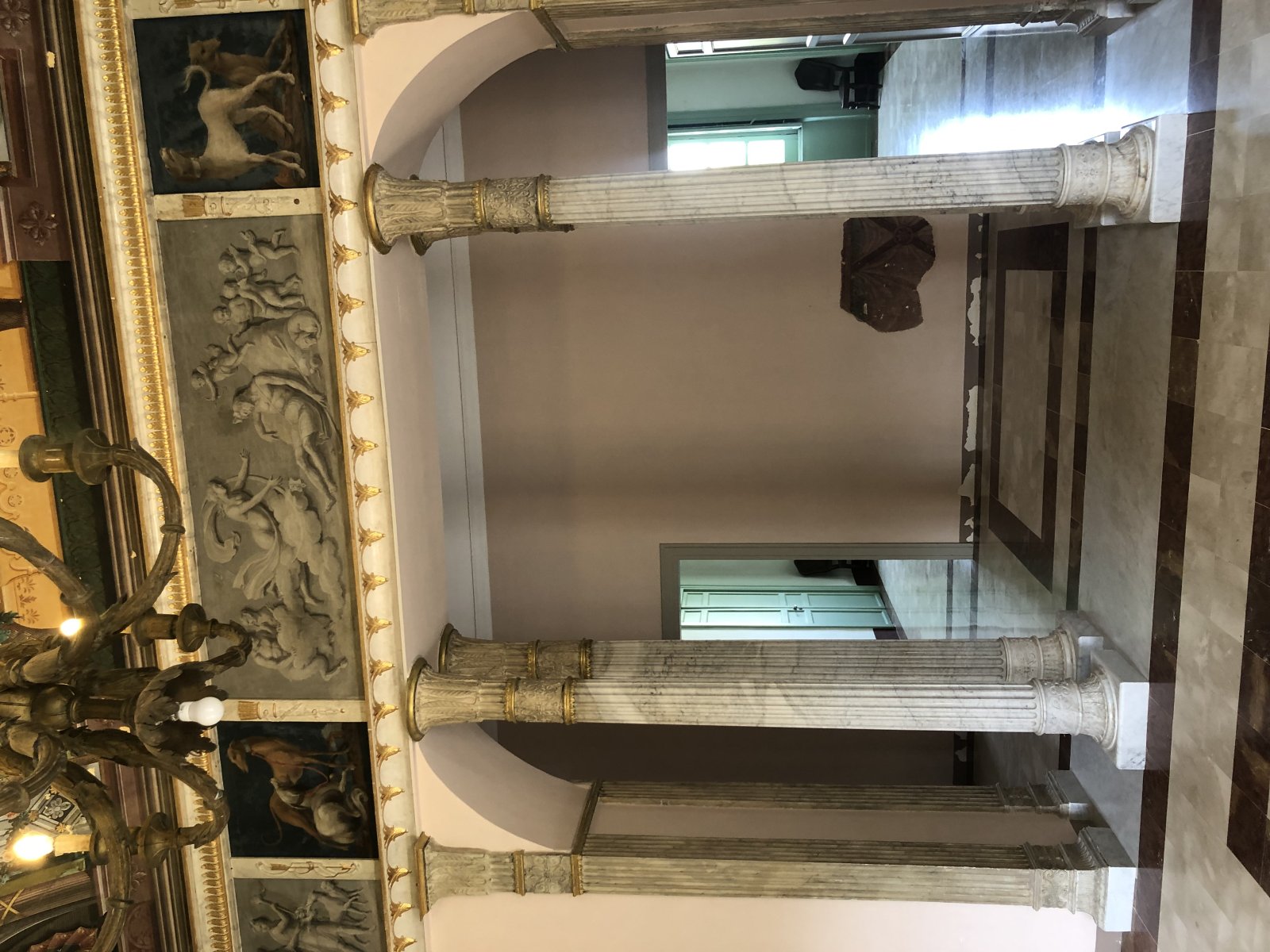 La vraie Casina di Caccia di Ficuzza - Ficuzza | Secret World Trip Planner