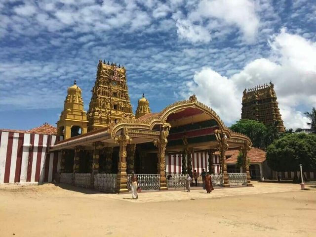 Nallur Kandaswamy Kovil — Jaffna