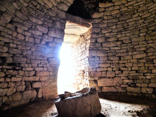 Vaulted tomb of Tiryns - Nea Tiryntha | Secret World Trip Planner