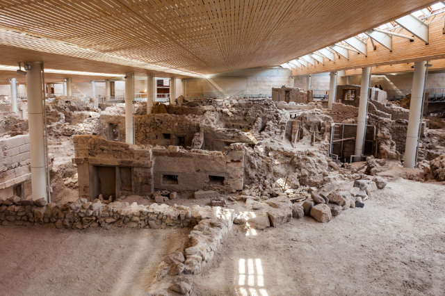 Prehistoric Town of Akrotiri That Might Have Inspired Atlantis - Unnamed Road | Secret World Trip Planner