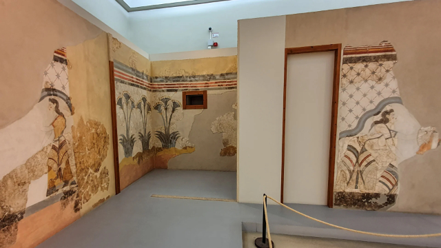 Museum of Prehistoric Thera - Fira | Secret World Trip Planner
