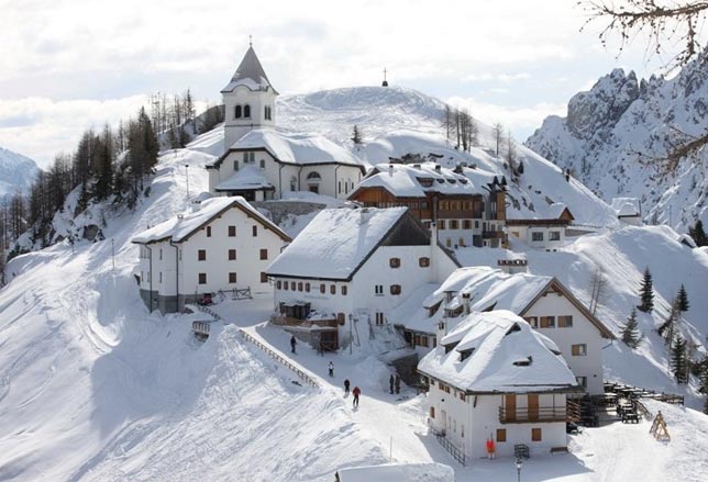 Heiligtum des Berges Lussari - Monte lussari | Secret World Trip Planner