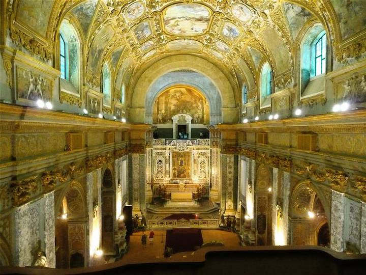 Église de Santa Maria Donnaregina Nuova - Napoli | Secret World Trip Planner