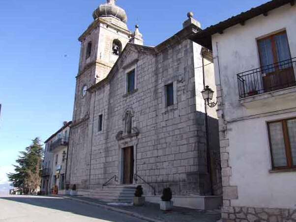 Rionero Sanitico: Kisha E San Bartolomeo Apostolo - Rionero Sannitico | Secret World Trip Planner
