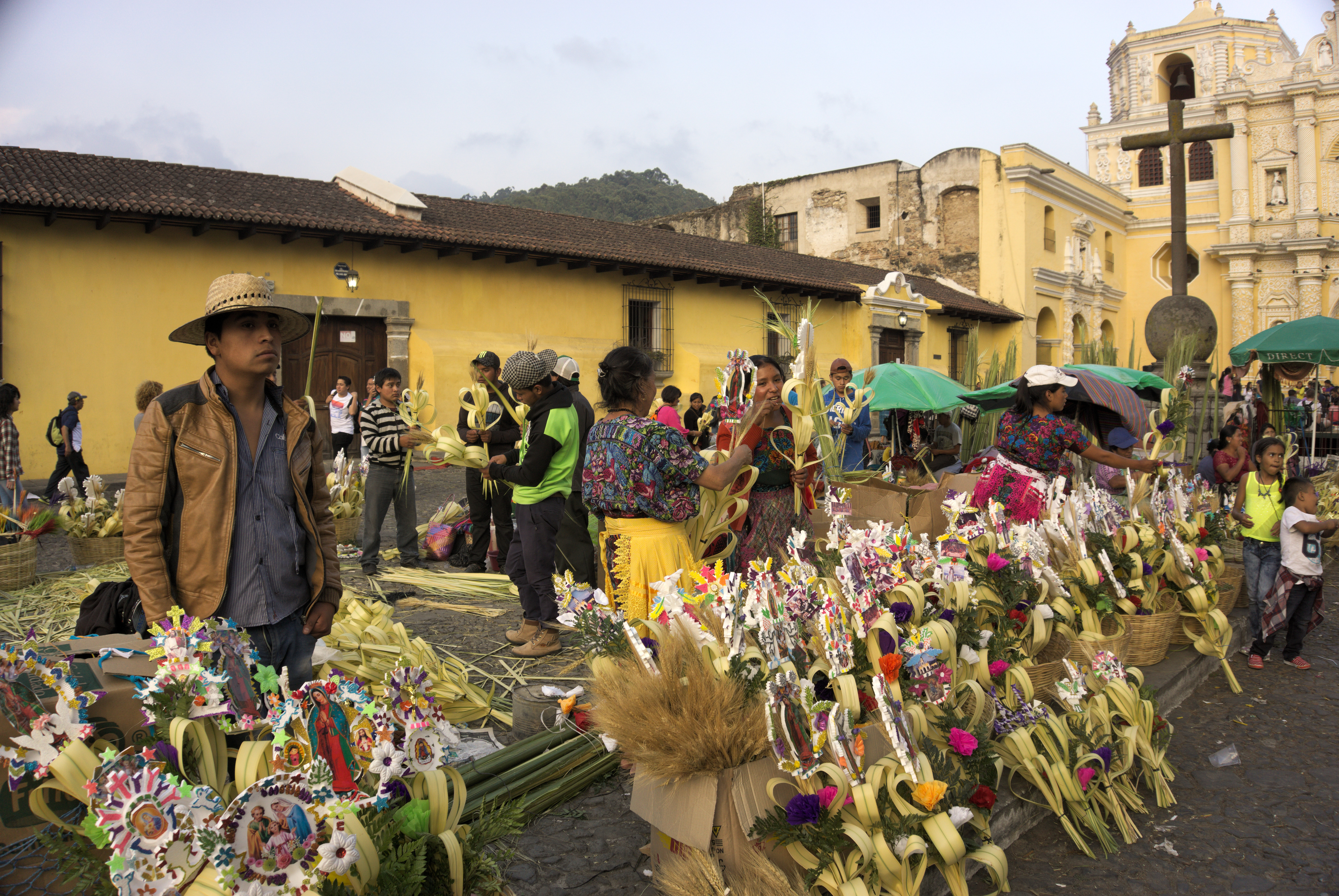 Antigua : Église et couvent de Nuestra Señora de la Merced - Antigua Guatemala | Secret World Trip Planner