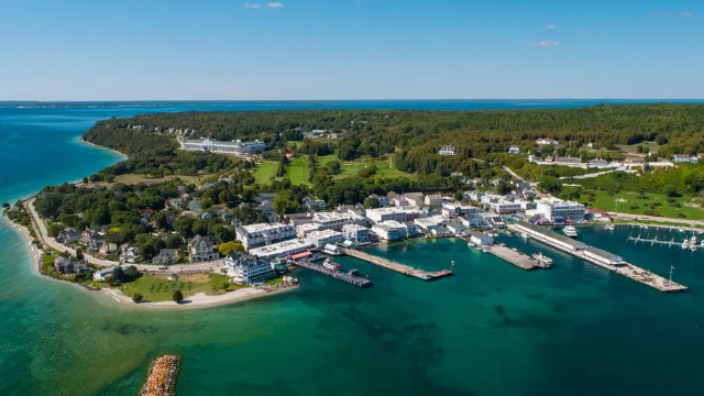 Mackinac Island - Mackinac Island | Secret World Trip Planner