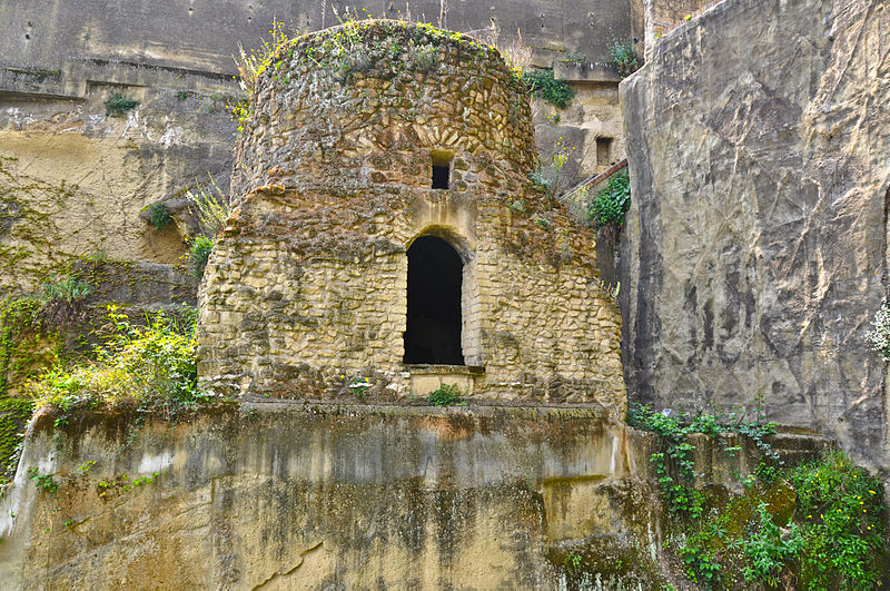 ಪೀಡಿಗ್ರೊಟ್ಟಾದಲ್ಲಿ ವರ್ಜಿಲಿಯಾನೊ ಪಾರ್ಕ್ - Napoli | Secret World Trip Planner
