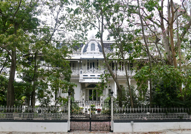Haus Ambard - Port of Spain | Secret World Trip Planner