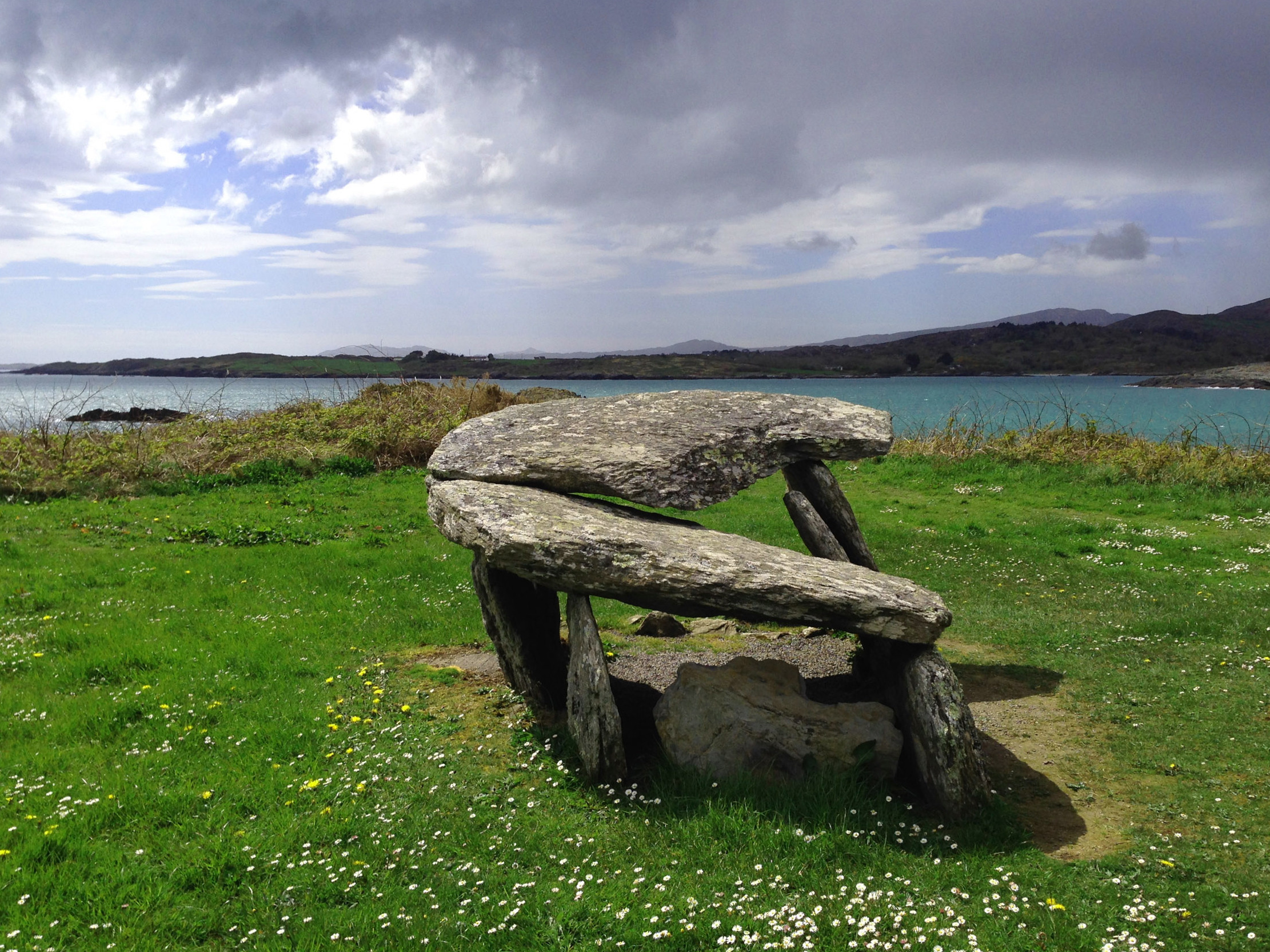 Toormore Bay | Le tombeau mégalithique — Altar