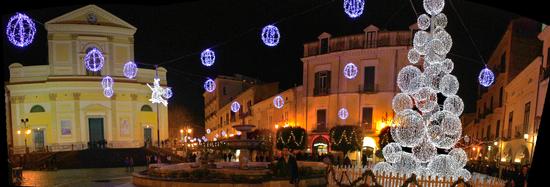 ಕಾವಾ ಡೀ ಟಿರೆನಿ ಮತ್ತು ಅದರ ಆರ್ಕೇಡ್‌ಗಳು - Cava de' Tirreni | Secret World Trip Planner