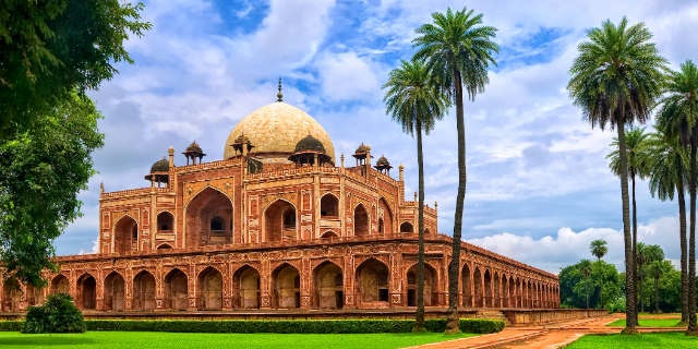 Mausoleum von Humayun - New Delhi | Secret World Trip Planner