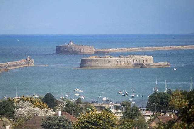 Fort of Pelee Island — Tourlaville
