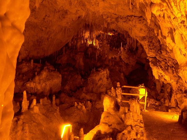 Grotte de Perama - Perama | Secret World Trip Planner
