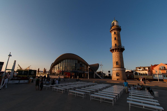 Faro di Warnemünde - Rostock | Secret World Trip Planner