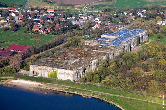 Denkort Bunker Valentin - Bremen | Secret World Trip Planner