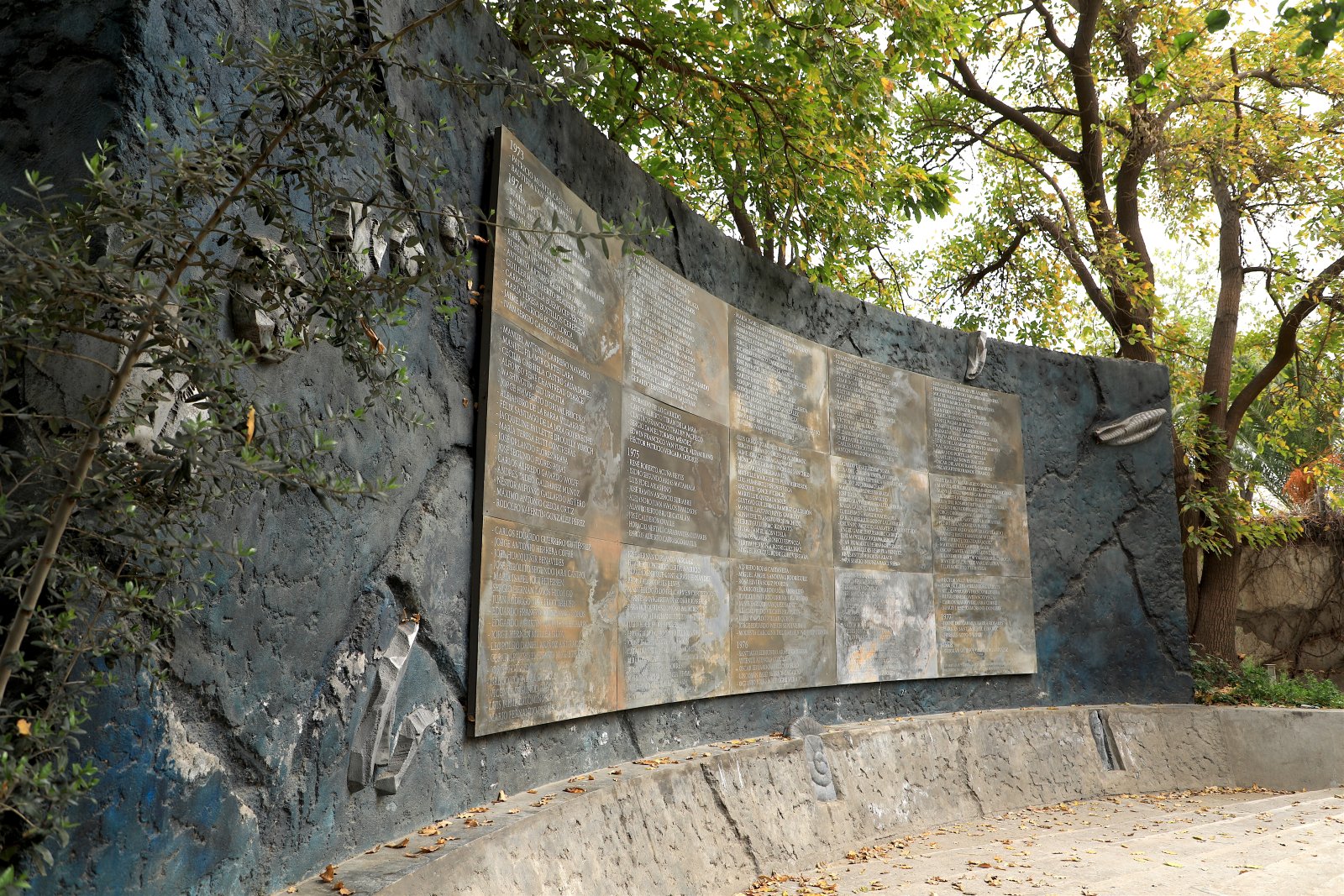 Parc de paix de la Villa Grimaldi - Santiago | Secret World Trip Planner