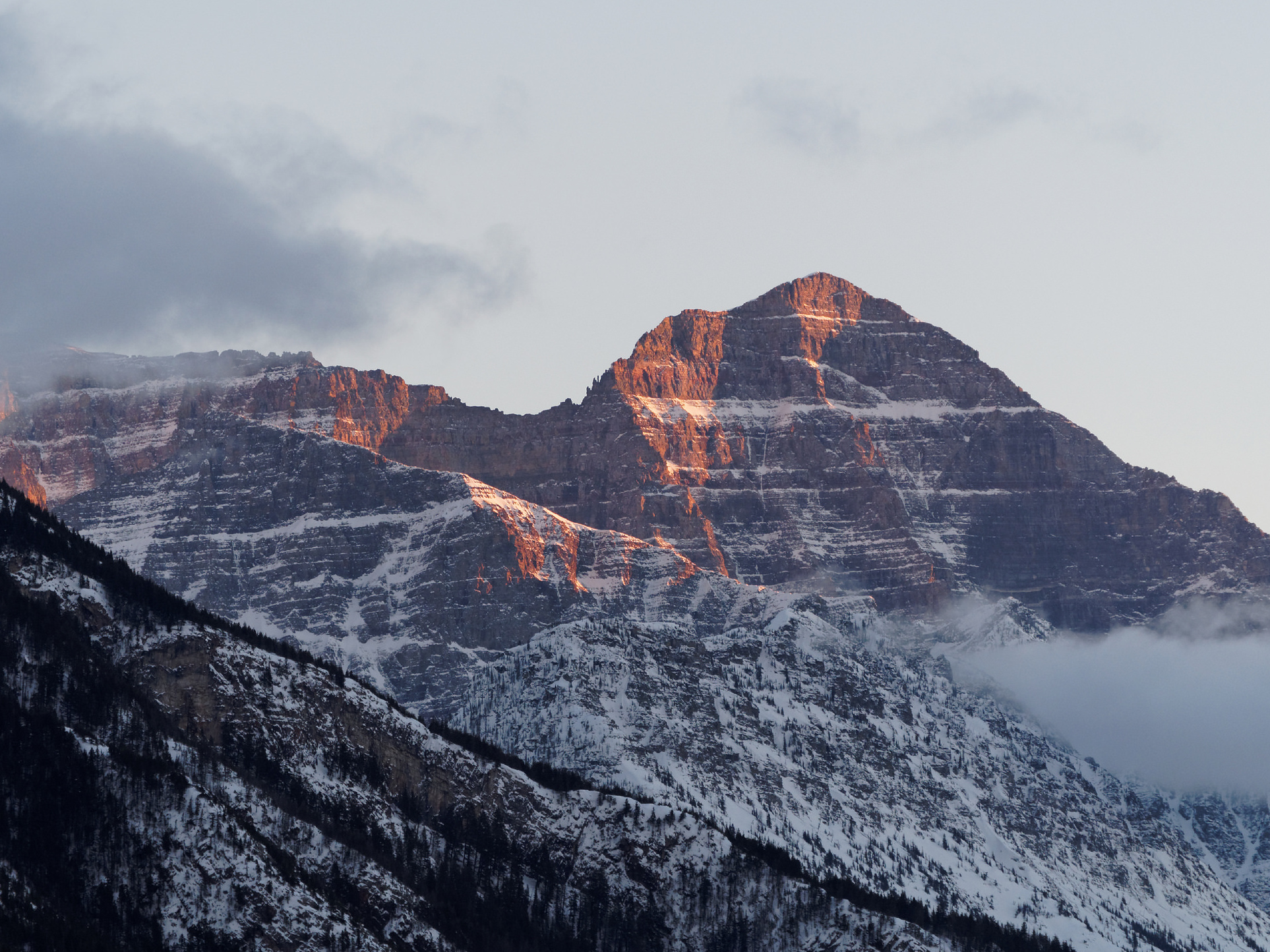 Mt. Cleveland : le plus haut sommet du parc national des glaciers — Mt Cleveland