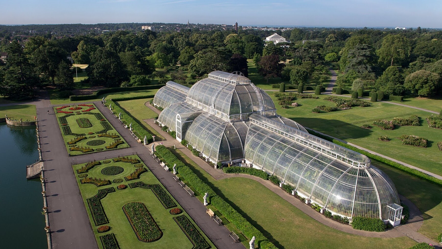 Unesco | Royal Botani Kew - Richmond TW9 3AB | Secret World Trip Planner