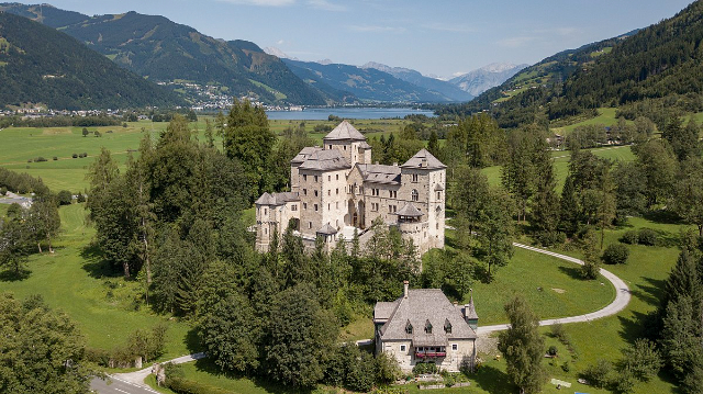 Le château de Fischhorn - Fischhorn | Secret World Trip Planner