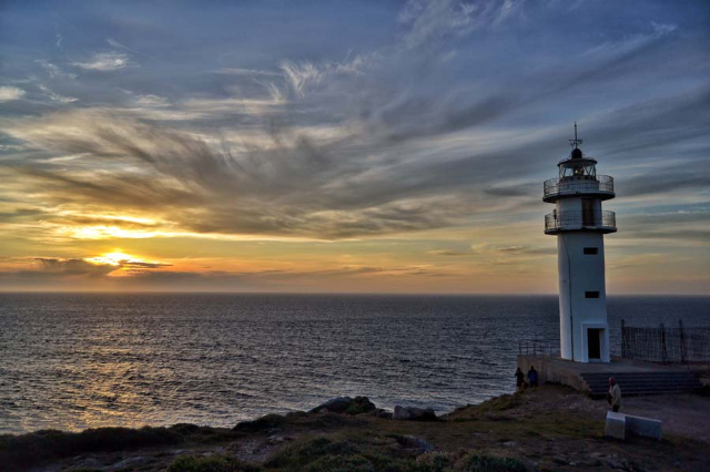 Der letzte Sonnenuntergang in Europa - Cabo Touriñán | Secret World Trip Planner