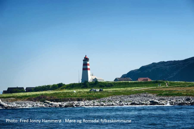 Faro di Alnes - Alnes | Secret World Trip Planner