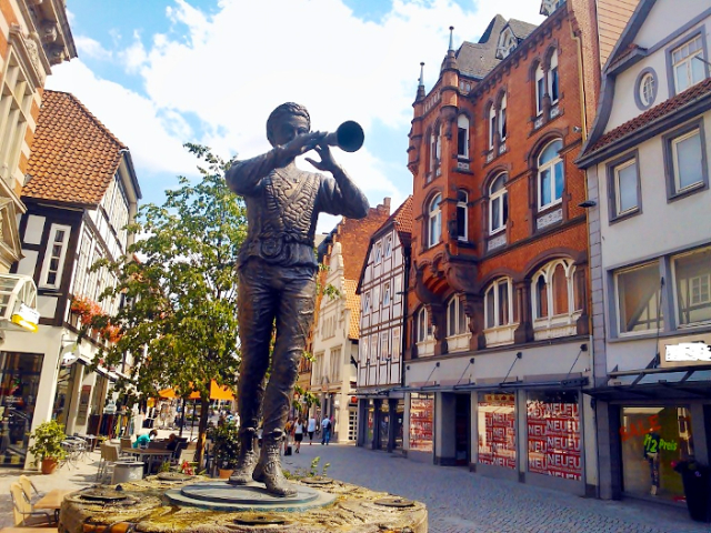 Hamelin et le joueur de flûte - Hameln | Secret World Trip Planner