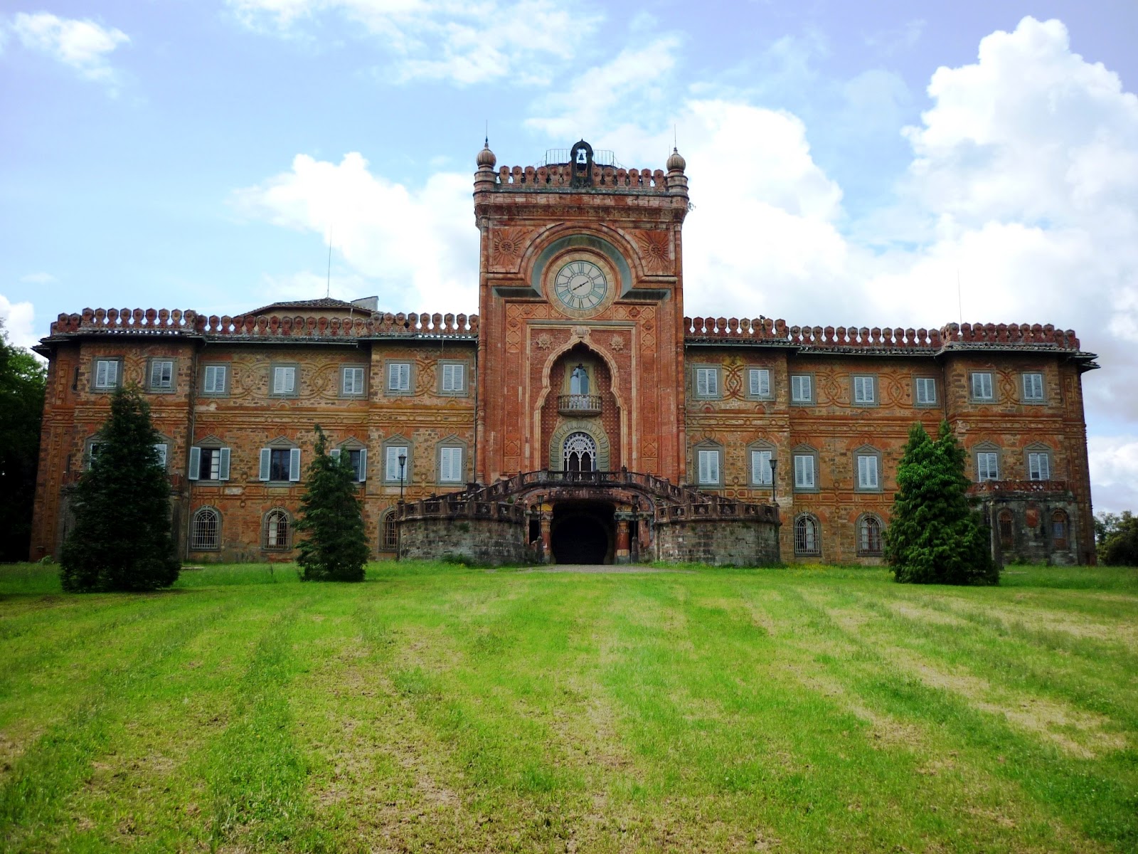 Sammezzano kastély - Leccio | Secret World Trip Planner