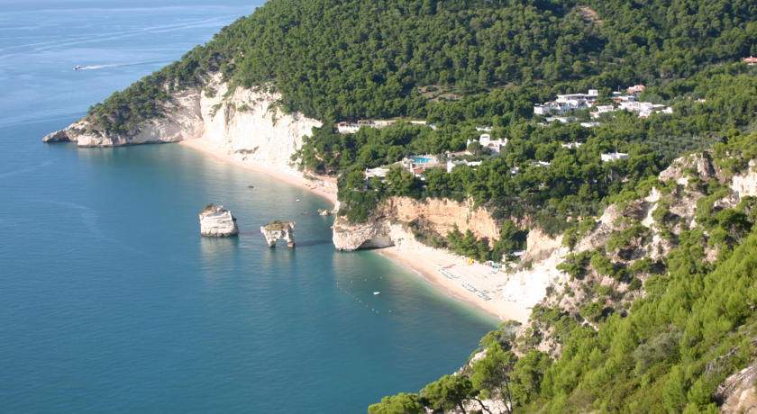 Baie de Zagare - Baia delle Zagare | Secret World Trip Planner