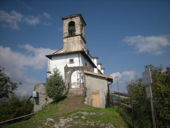 Sanktuarium Matki Bożej z Cerioli - Siviano | Secret World Trip Planner