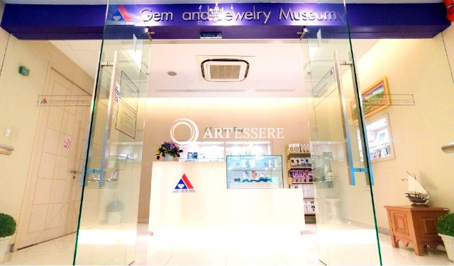 Gem And Jewelry Museum, Silom - Khet Bang Rak | Secret World Trip Planner