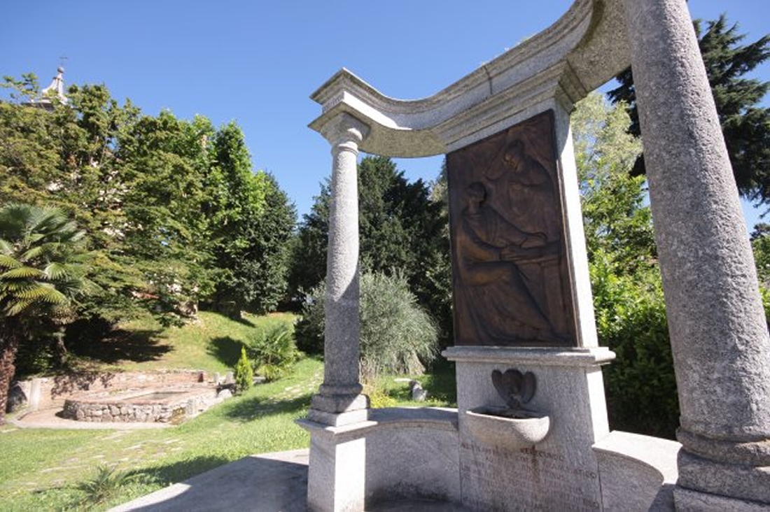 Fonte de Santo Agostinho - Cassago Brianza | Secret World Trip Planner