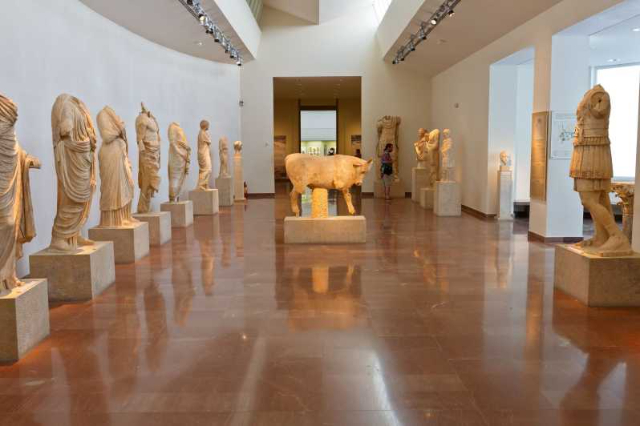 Museo Archeologico di Olimpia - Archaia Olympia | Secret World Trip Planner