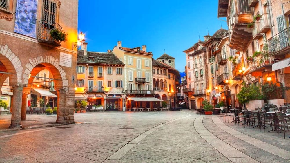 Sinaunang Market Square - Domodossola | Secret World Trip Planner